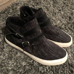 Women’s blowfish booties